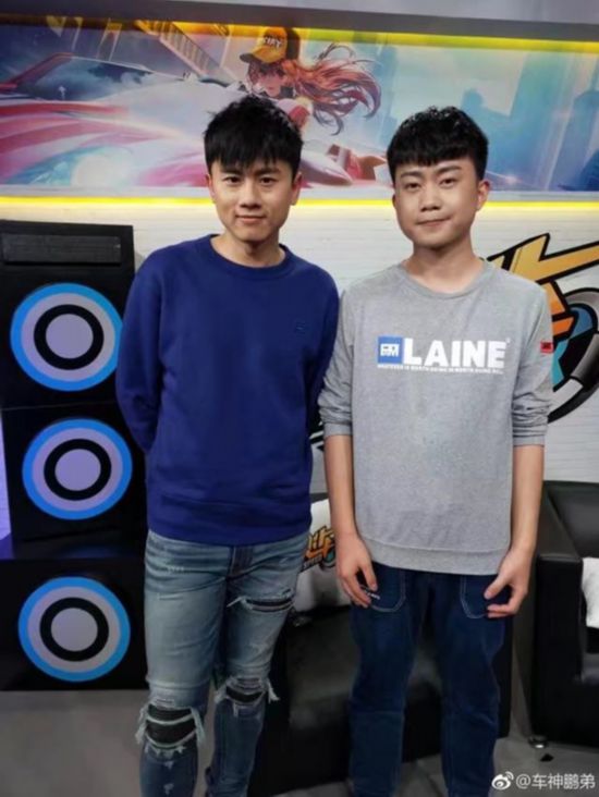 QQ飞车的KPL?神秘俱乐部坐拥鹏弟老A两大车神!